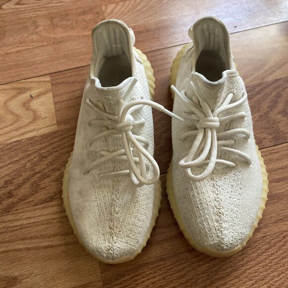 Adidas Yeezy Boost 350 V2 Low Cream White / Triple White Size 8 is available for purchase on au PAY Market - Imported Goods Online Store Co.Ltd. | au PAY Market - Online Shopping Site Adidas Yeezy Boost 350 V2 Low Cream White / Triple White Size 8 is available for purchase on au PAY Market - Imported Goods Online Store Co.Ltd. | au PAY Market - Online Shopping Site